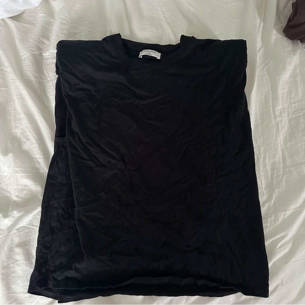 Aritzia Babaton Shoulder Pad Top